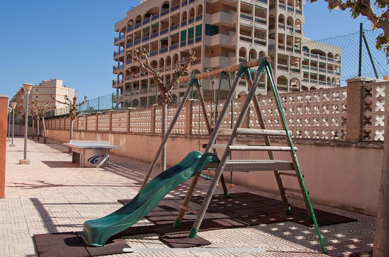 Super Apartamento En Playa De Ла-Пинеда Экстерьер фото